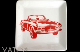 Collection YATO&rsquo;s white© CARS – 504 PEUGEOT